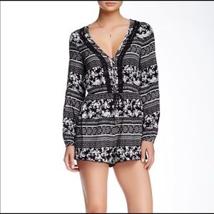 House of Harlow 1960 | Long Sleeve Romper